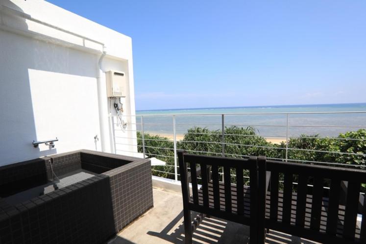 Casa Dumai Oceanvilla Nakijin Exterior photo